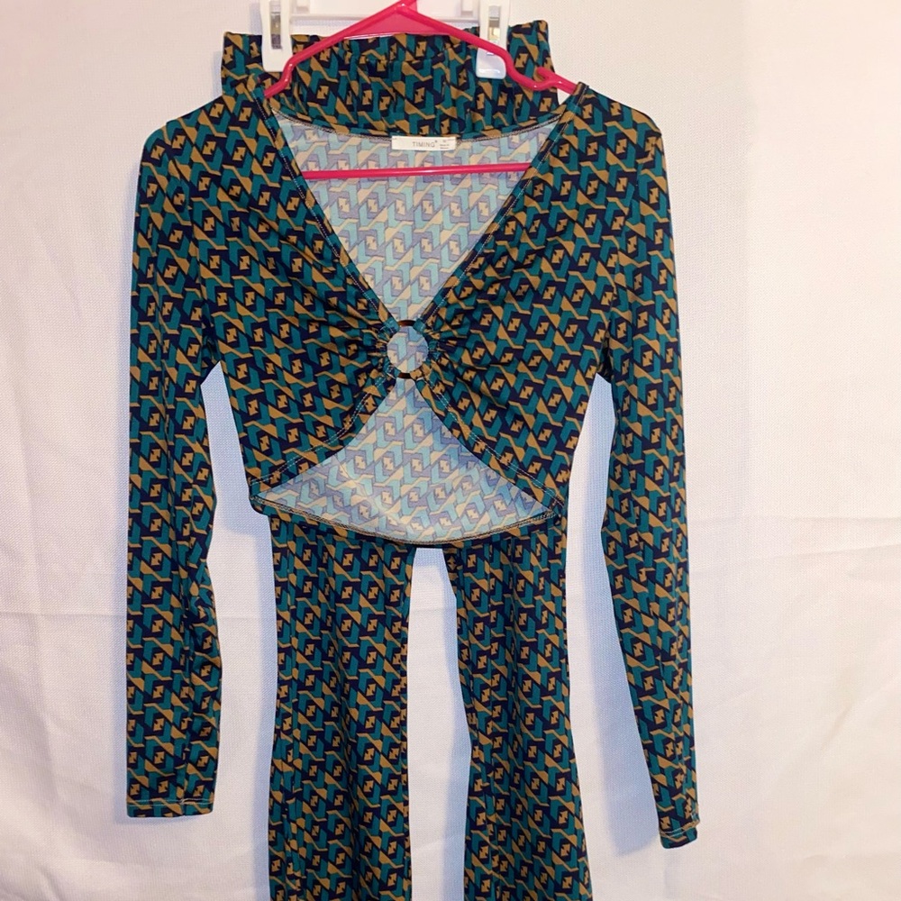 Symmetric Design 2 flare piece set